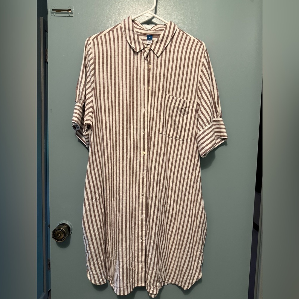 Old Navy Brown and White Casual Button Down Dress